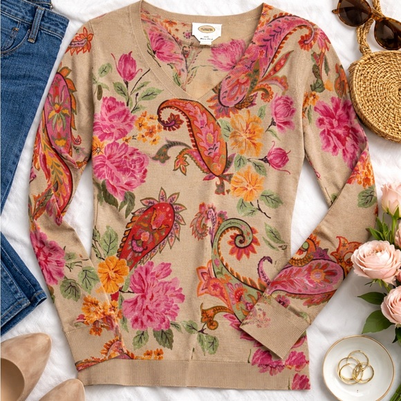Talbots Sweaters - Talbots 100% Merino Wool Floral Paisley V-Neck Sweater Size Small